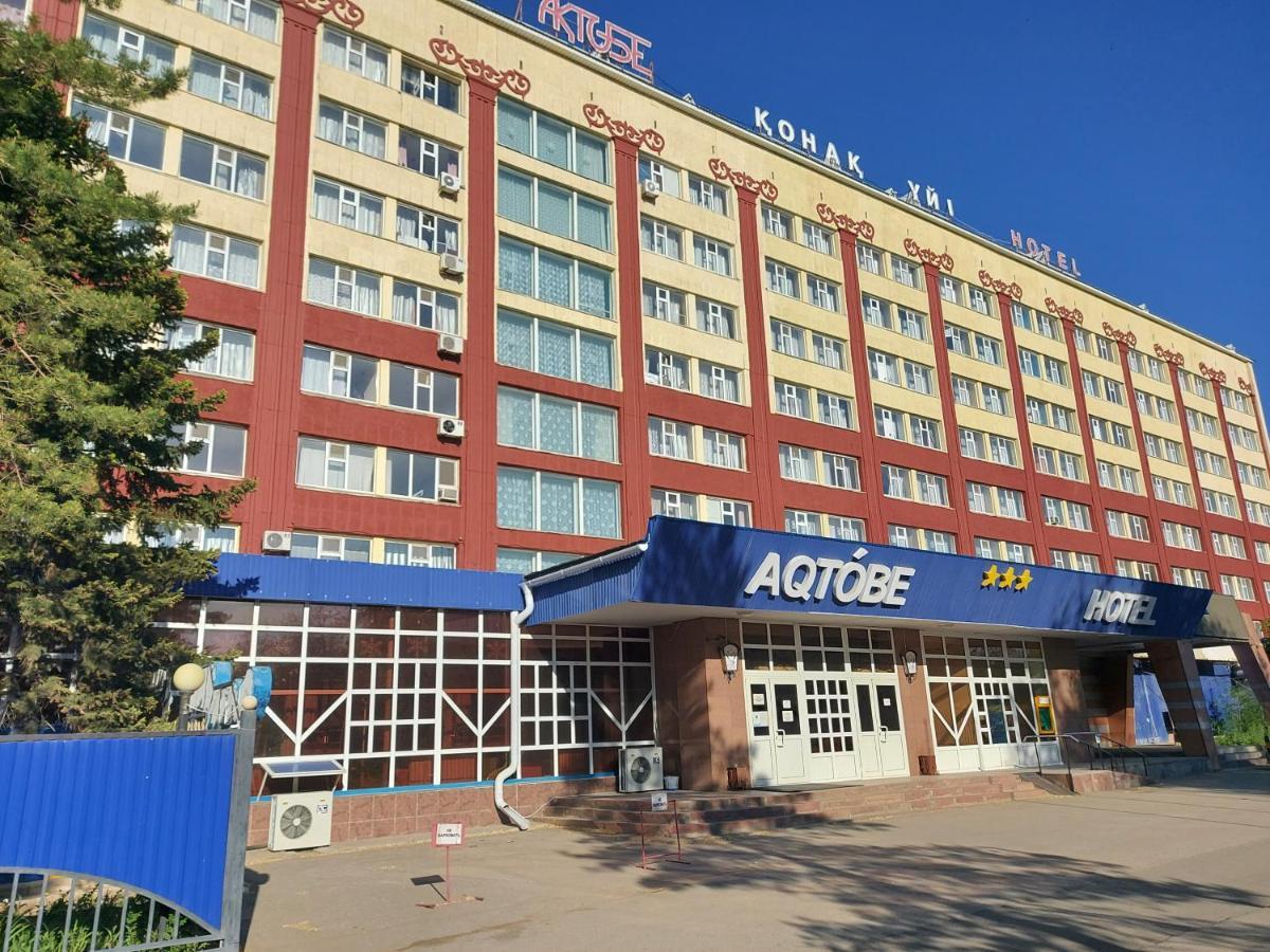 Aktobe Hotel Exterior foto